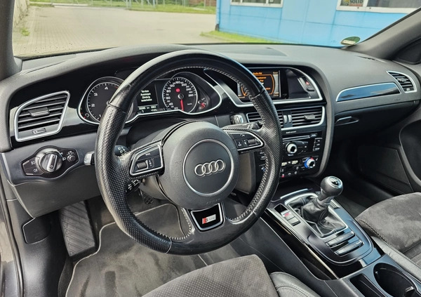 Audi A4 cena 54999 przebieg: 233000, rok produkcji 2015 z Wyszogród małe 529